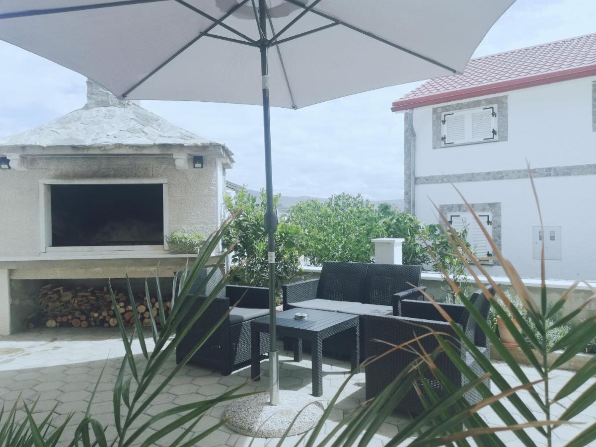 Apartment Tina 罗戈兹尼察 外观 照片